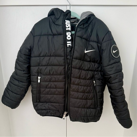 Nike Other - Nike Midweight Hooded Puffer Jacket Size 5